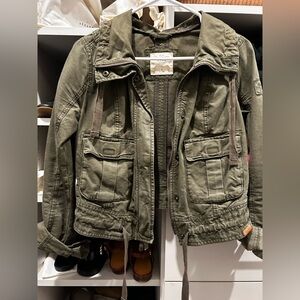 Abercrombie & Fitch cropped jacket